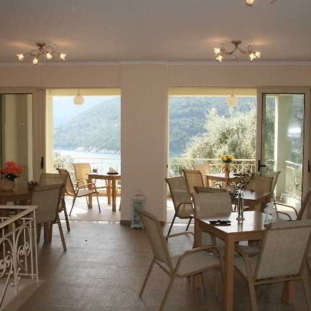 Rouda Bay Hotel Mikros Gialos Exterior foto